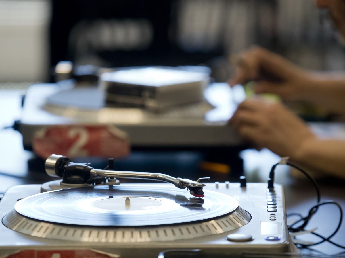 The Vinyl Record Listening Club will meet once a month in the Music Department at Parkway Central Library.